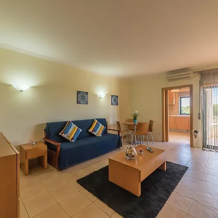 Apartamento Salgados 36
