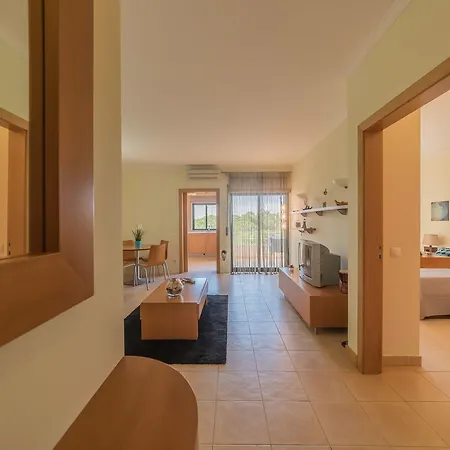 Apartamento Salgados 36
